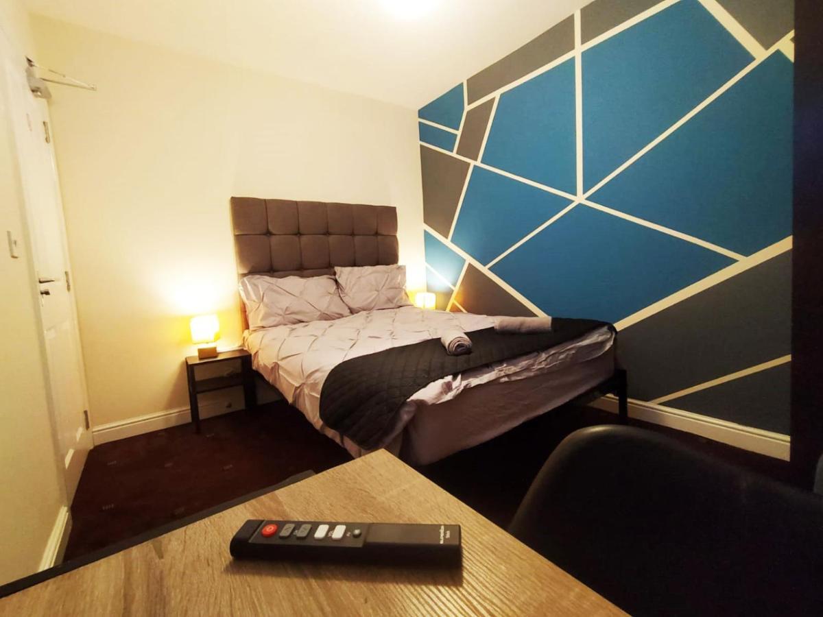 Bankwell Guest House Manchester Bagian luar foto