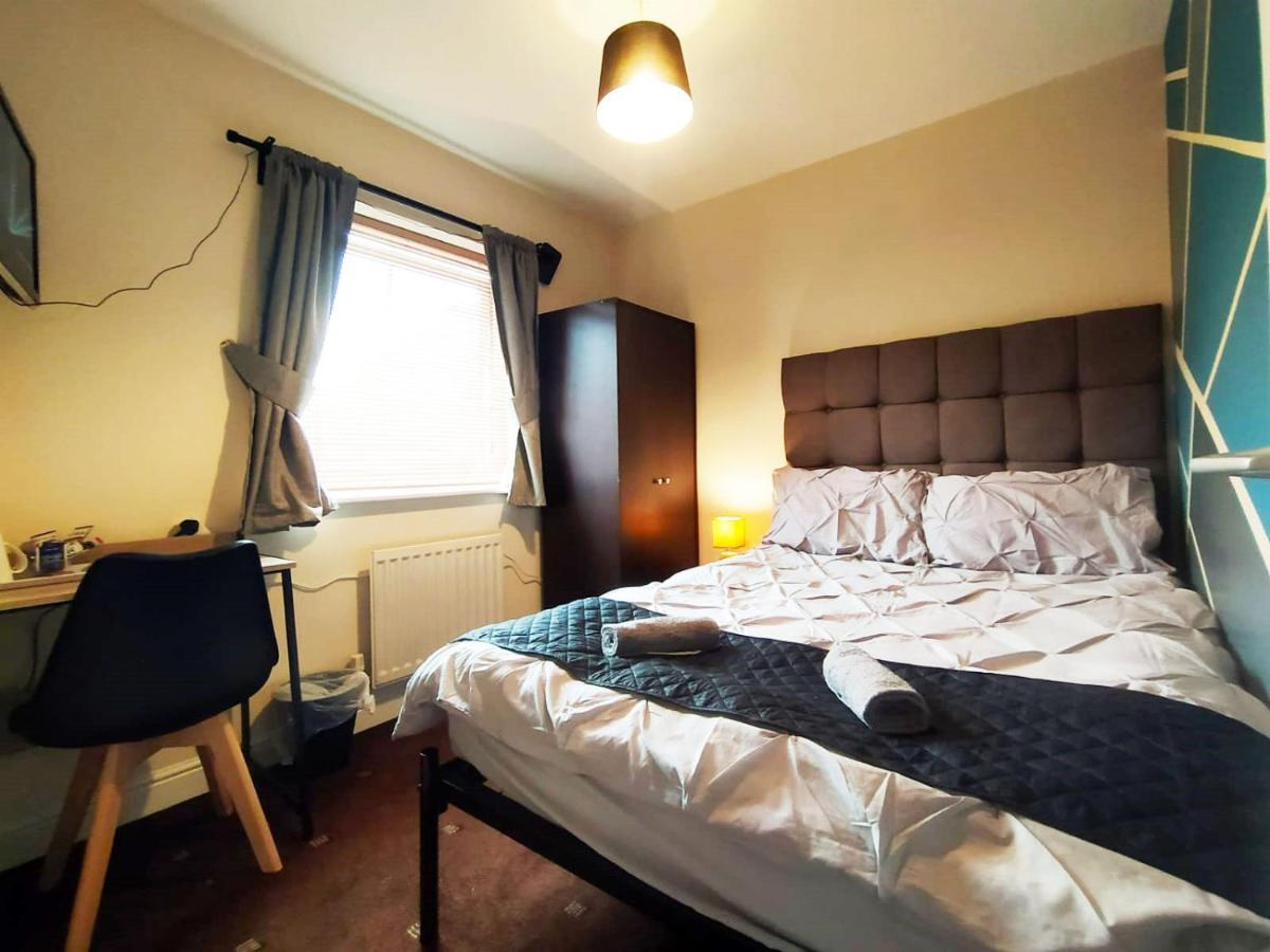 Bankwell Guest House Manchester Bagian luar foto